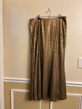Lane Bryant gold sequin maxi skirt, lined with elastic waist